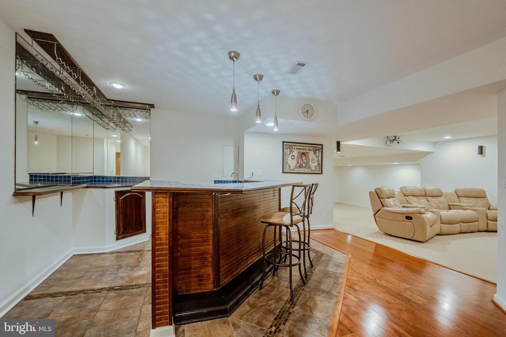 4907 ELSA COURT