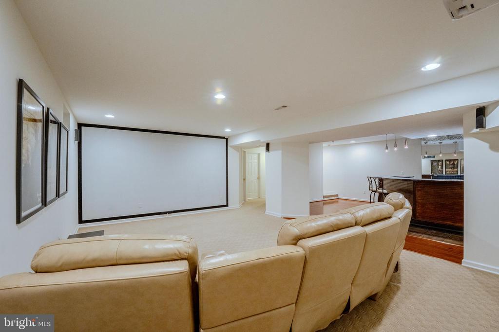 4907 ELSA COURT