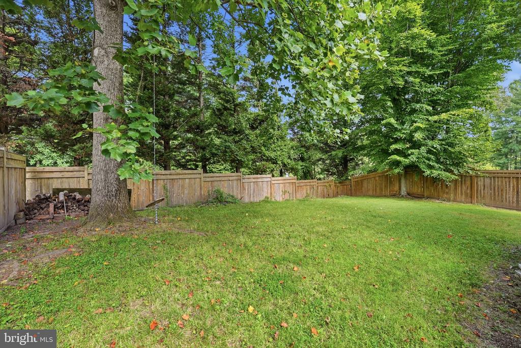 7506 IRENE COURT