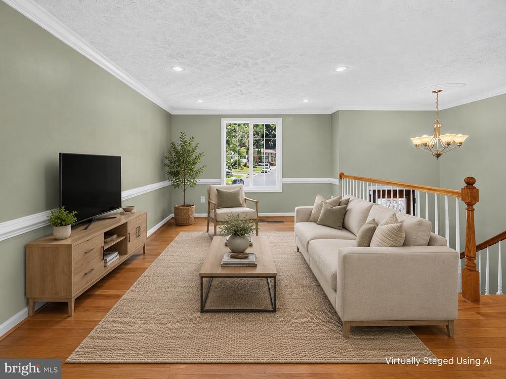 8471 GREAT LAKE LANE