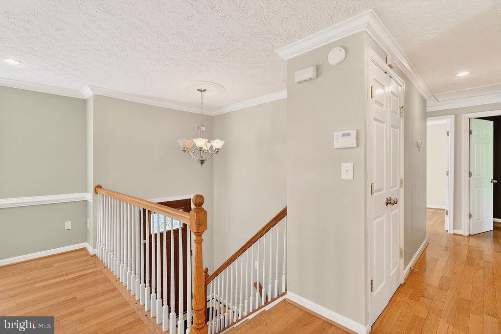 8471 GREAT LAKE LANE