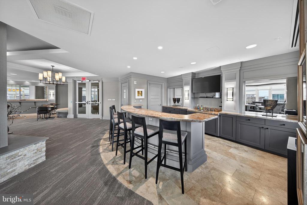 8220 CRESTWOOD HEIGHTS DRIVE 407