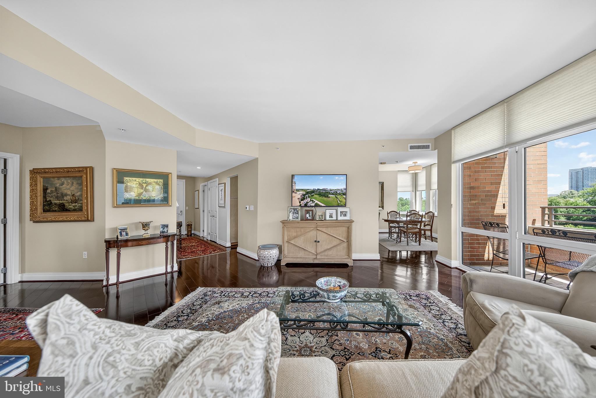 8220 CRESTWOOD HEIGHTS DRIVE 407