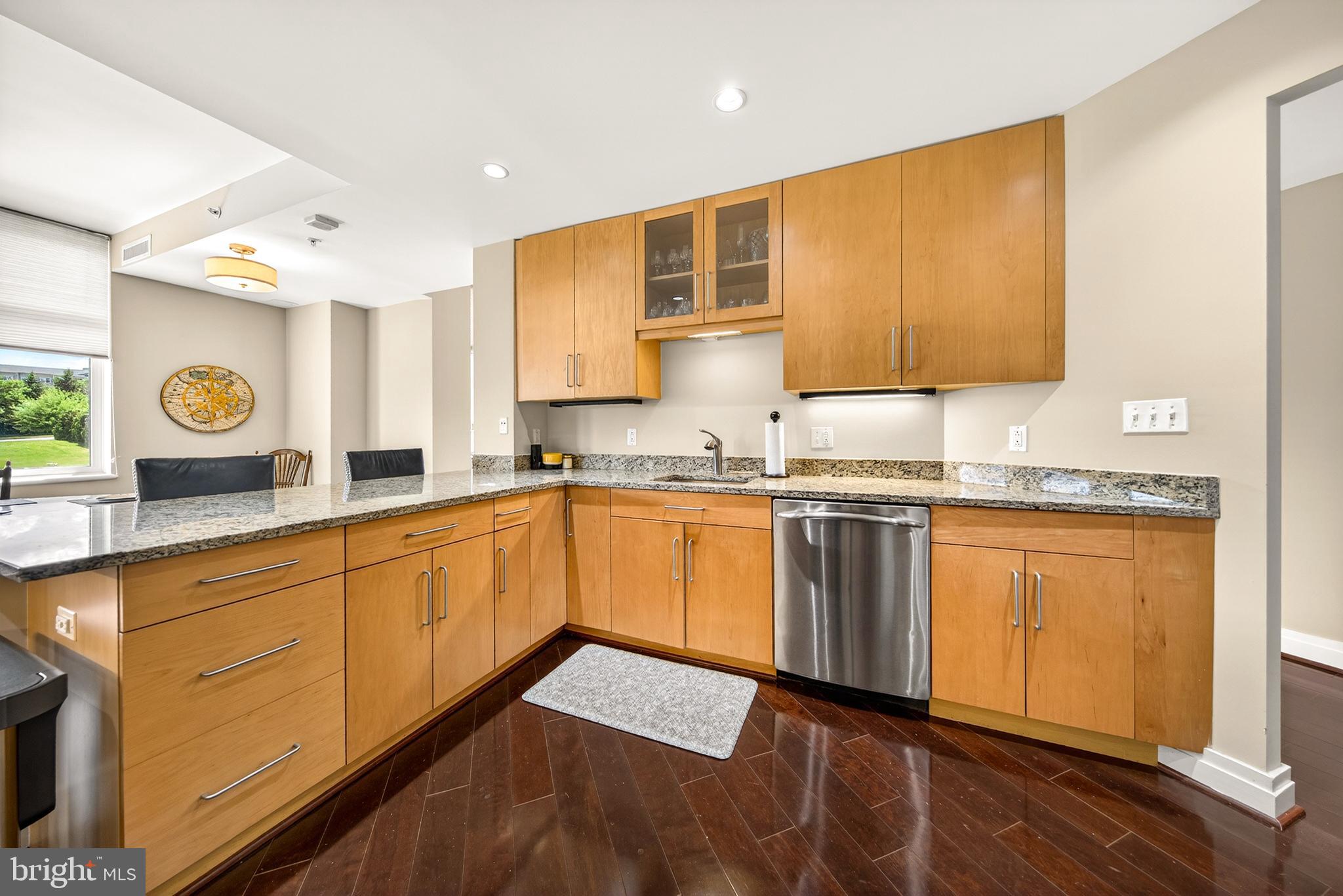 8220 CRESTWOOD HEIGHTS DRIVE 407