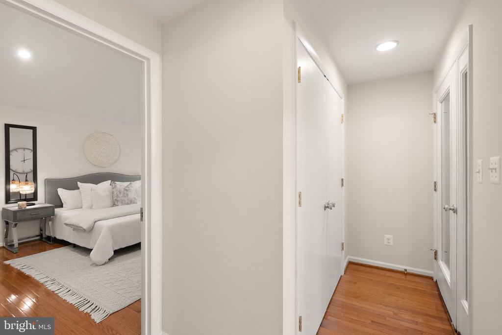 4227 ELIZABETH LANE