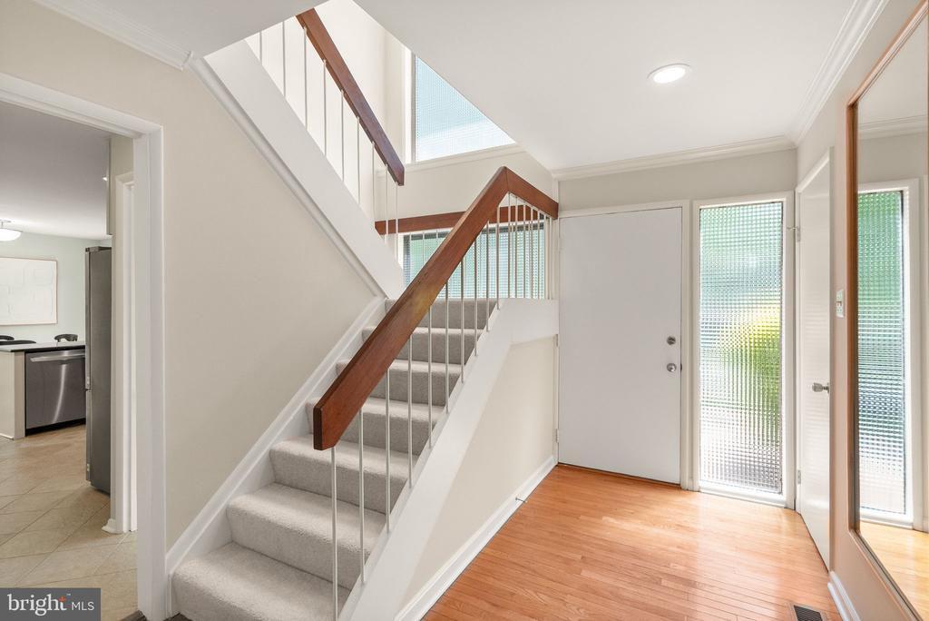 4227 ELIZABETH LANE