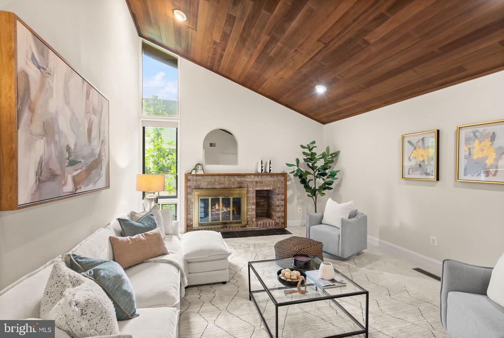 4227 ELIZABETH LANE
