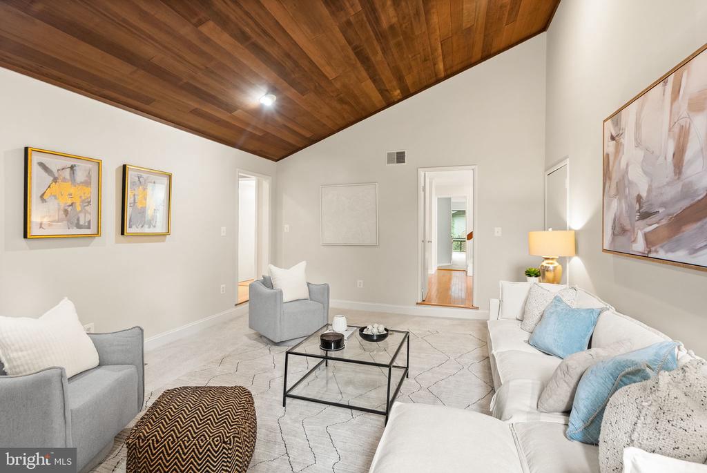 4227 ELIZABETH LANE