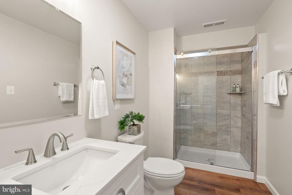 4227 ELIZABETH LANE