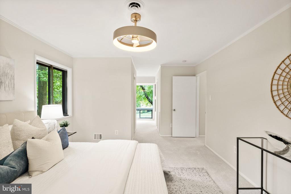 4227 ELIZABETH LANE