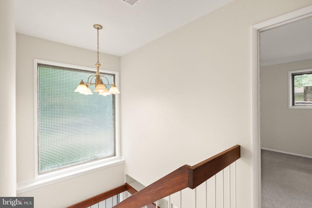 4227 ELIZABETH LANE