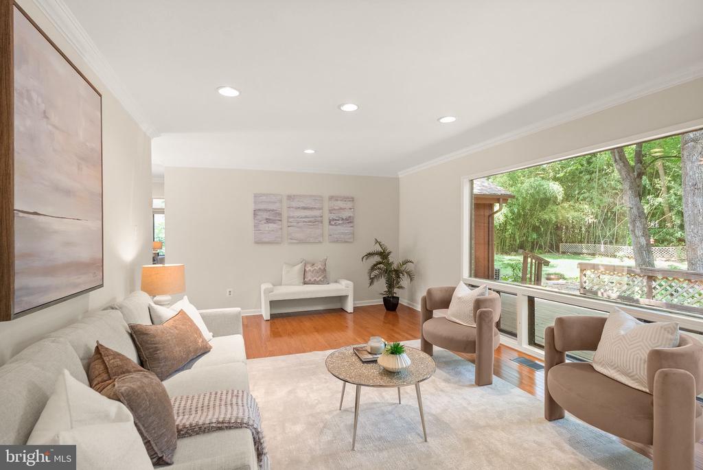 4227 ELIZABETH LANE