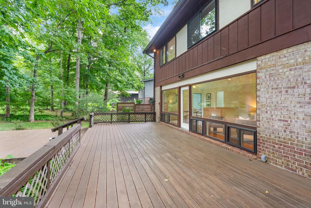 4227 ELIZABETH LANE