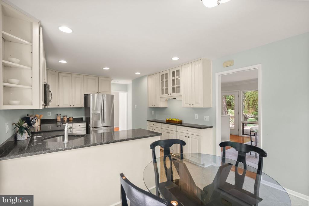 4227 ELIZABETH LANE