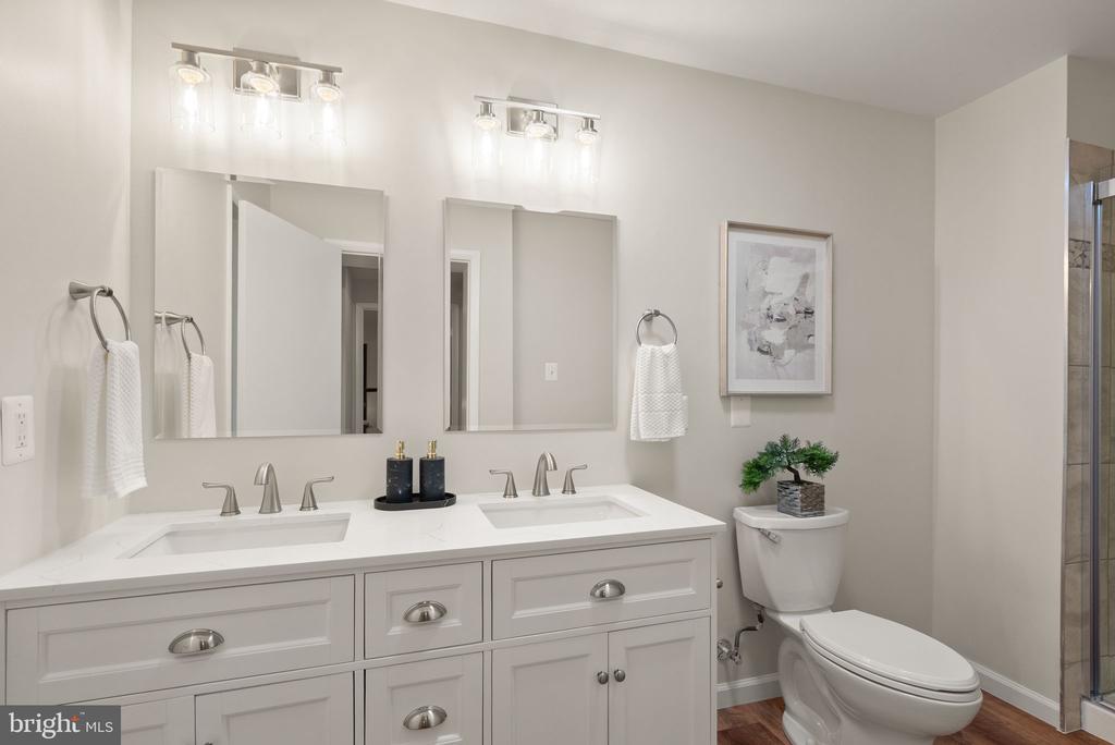 4227 ELIZABETH LANE