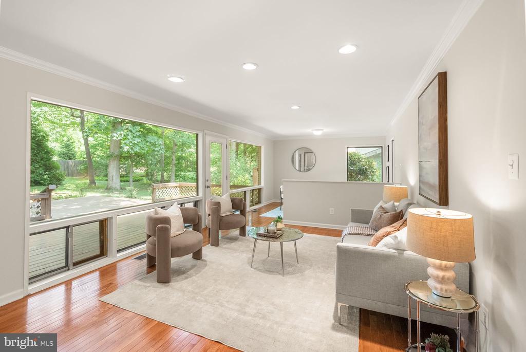 4227 ELIZABETH LANE