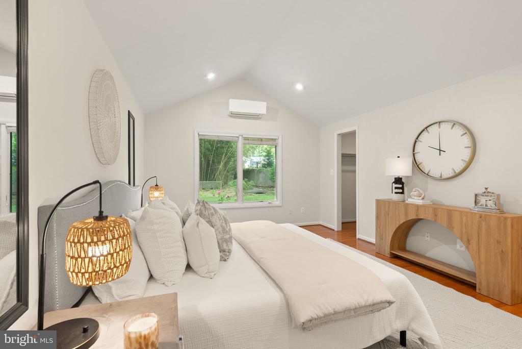 4227 ELIZABETH LANE