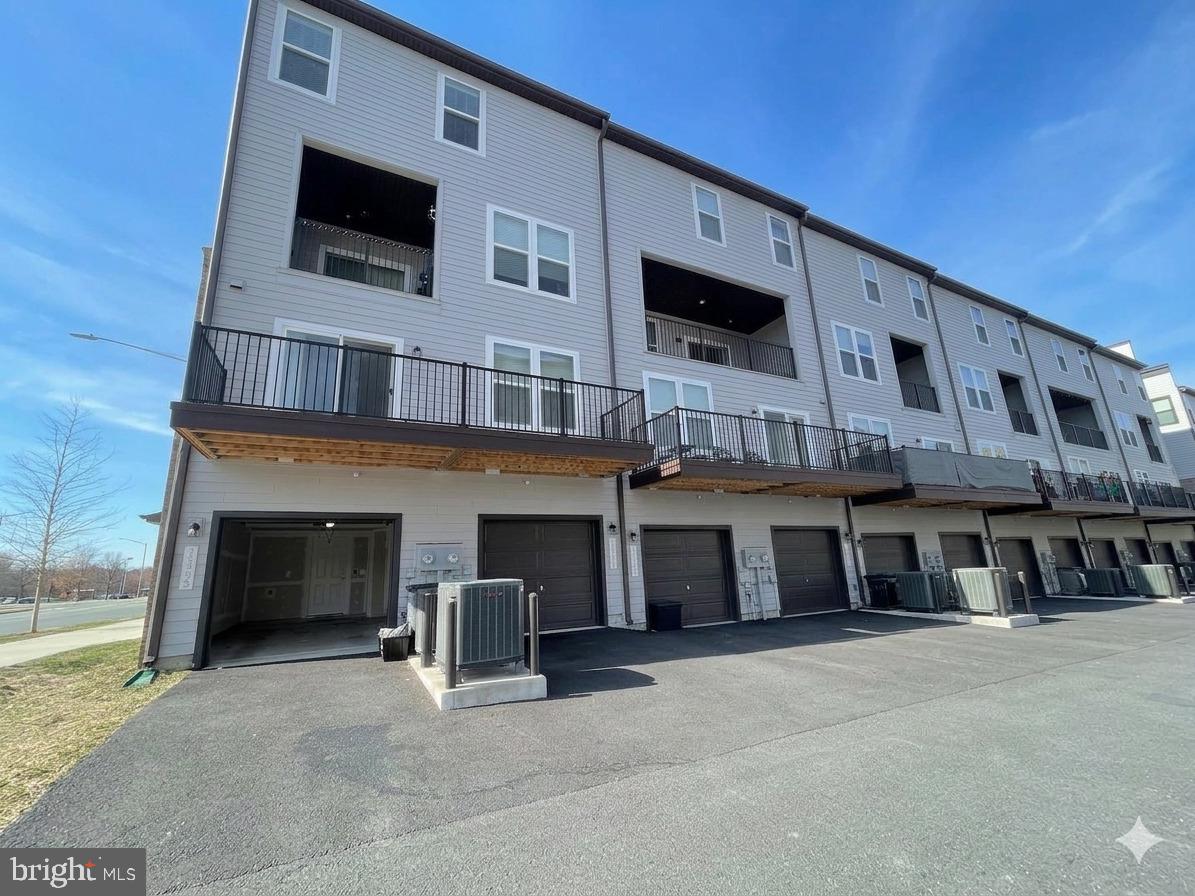13502 SAYWARD BOULEVARD 91