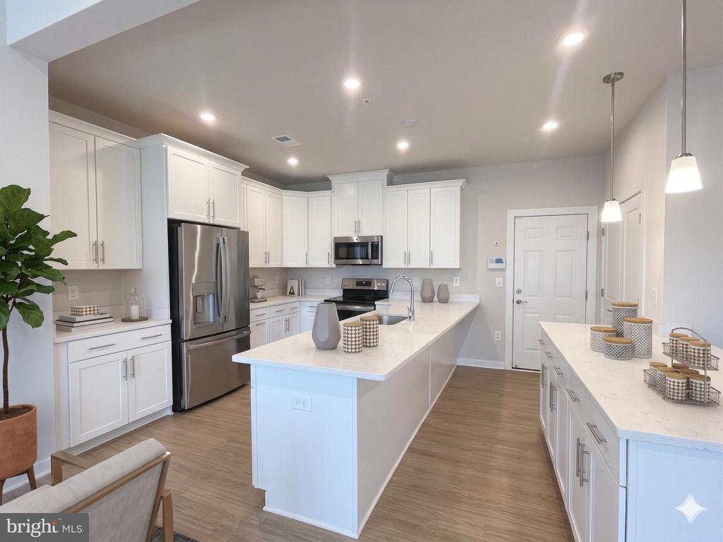 13502 SAYWARD BOULEVARD 91