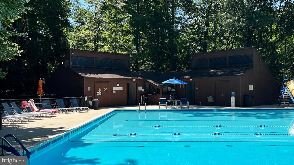 2407 ALSOP COURT