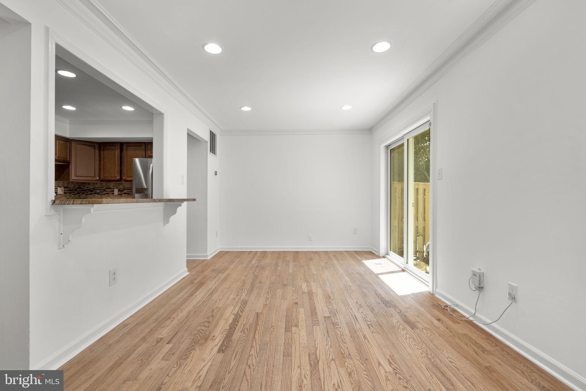 2407 ALSOP COURT