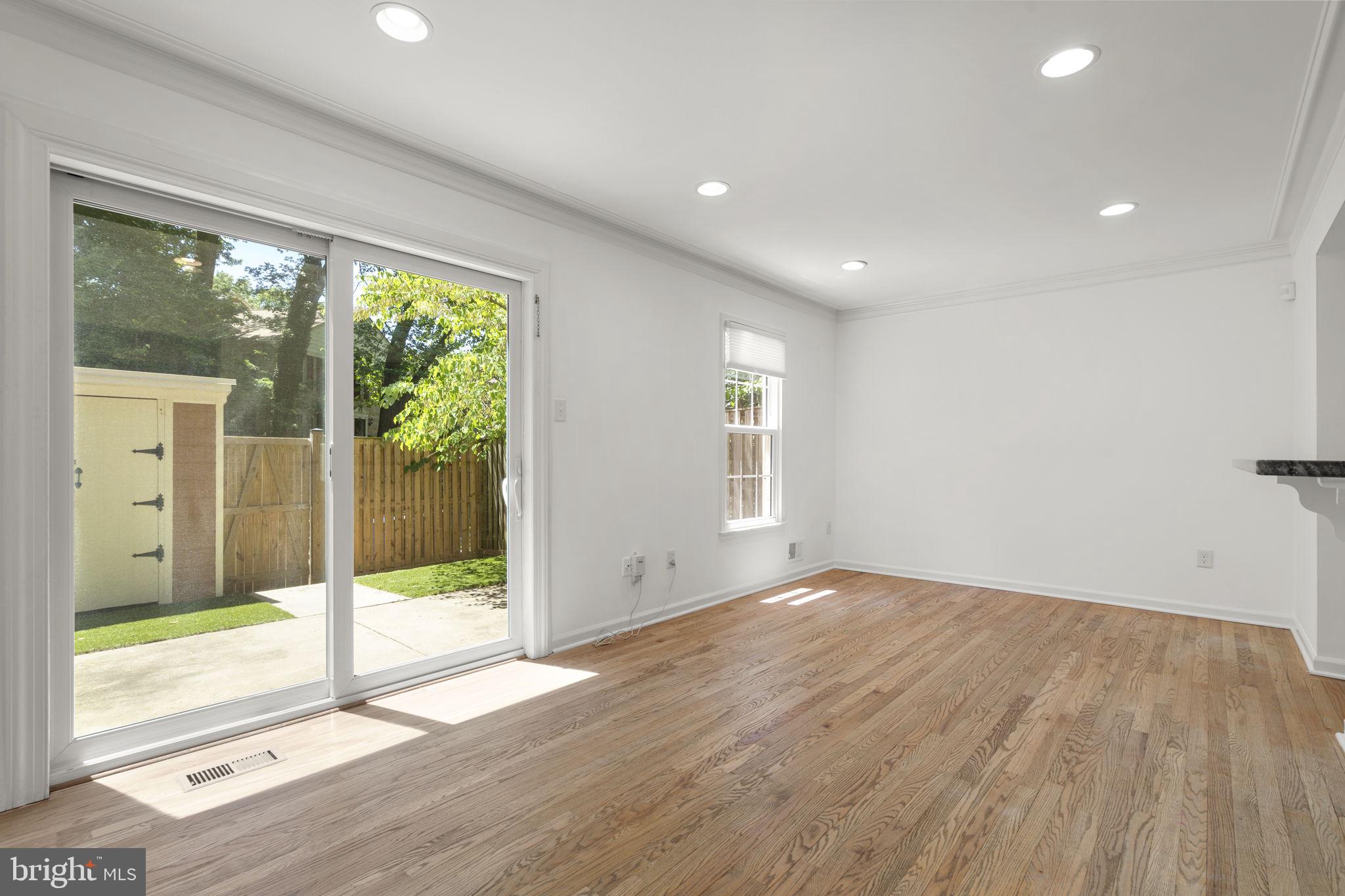 2407 ALSOP COURT
