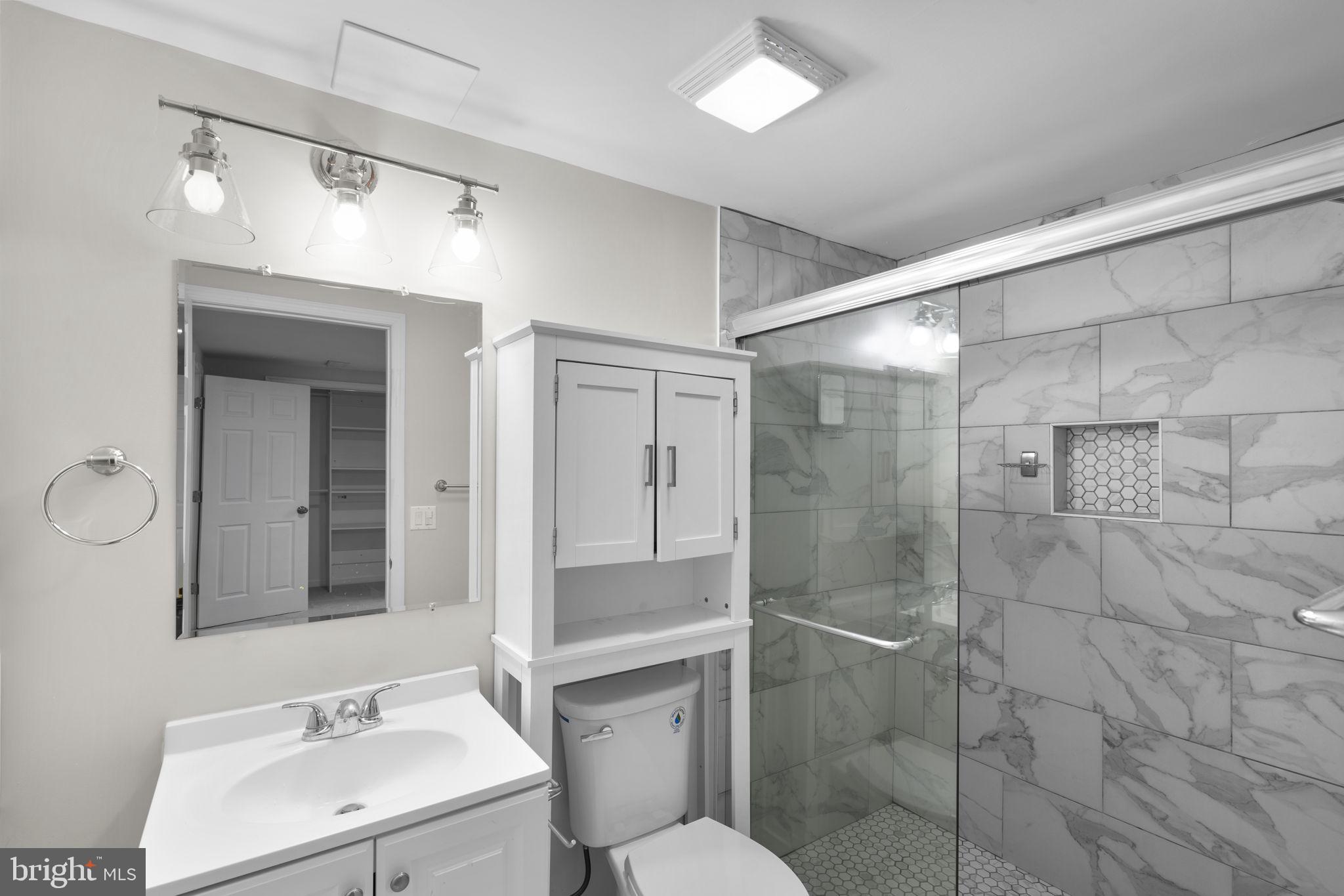 2407 ALSOP COURT