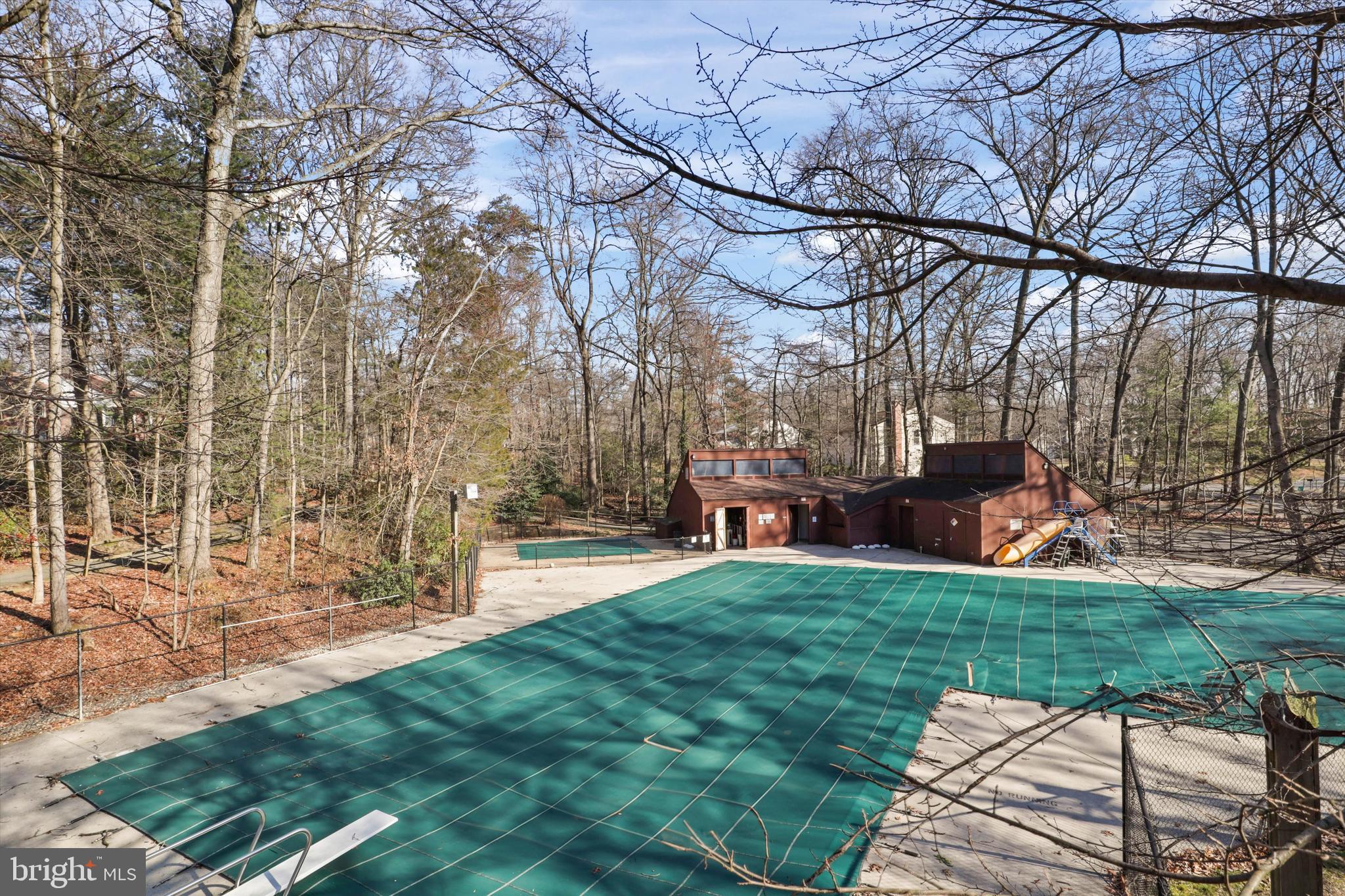 2407 ALSOP COURT