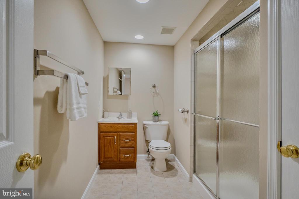 1327 MURRAY DOWNS WAY