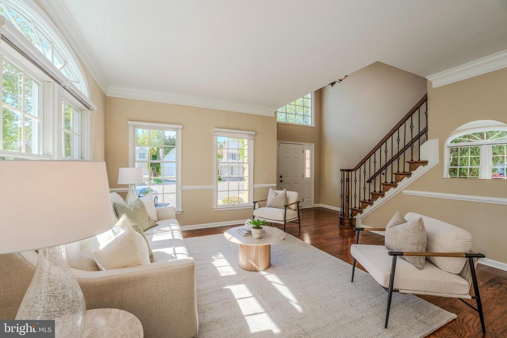 1327 MURRAY DOWNS WAY
