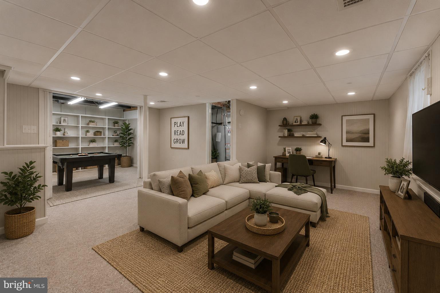 8202 EXCALIBUR COURT