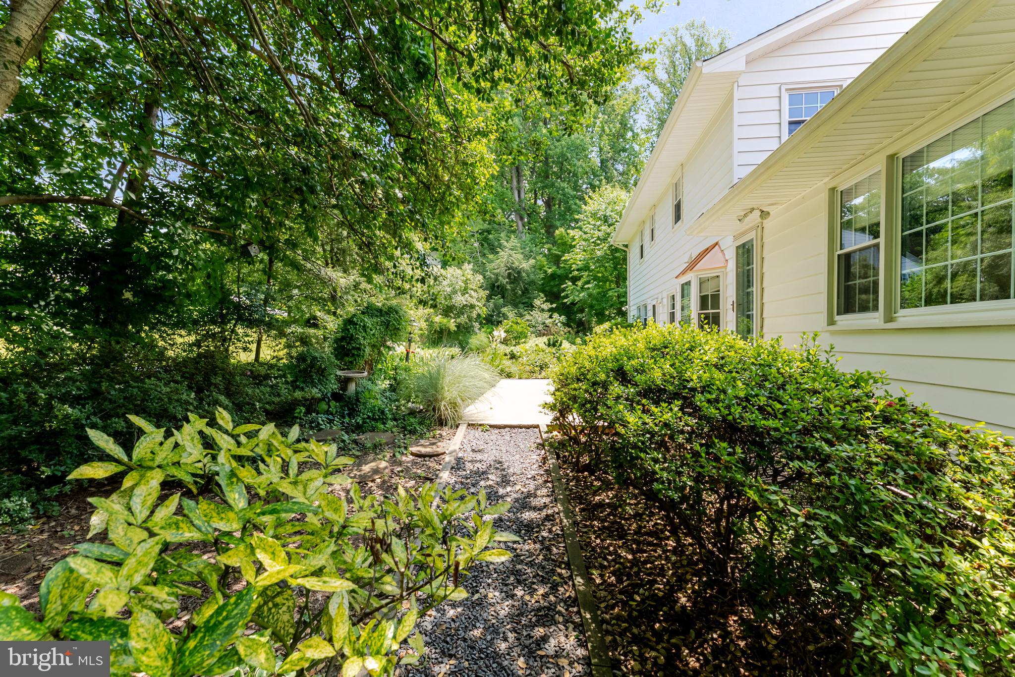 8202 EXCALIBUR COURT