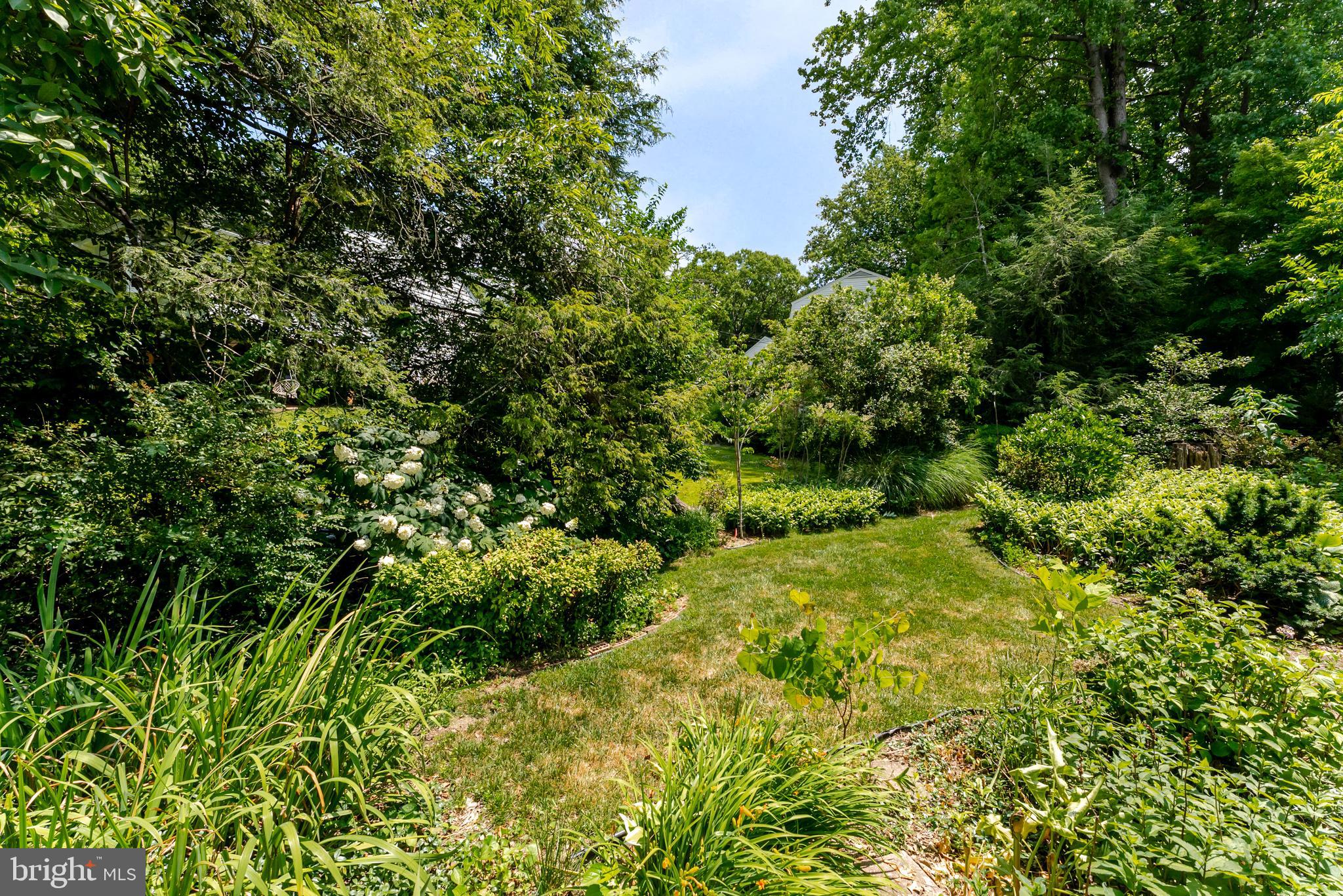 8202 EXCALIBUR COURT