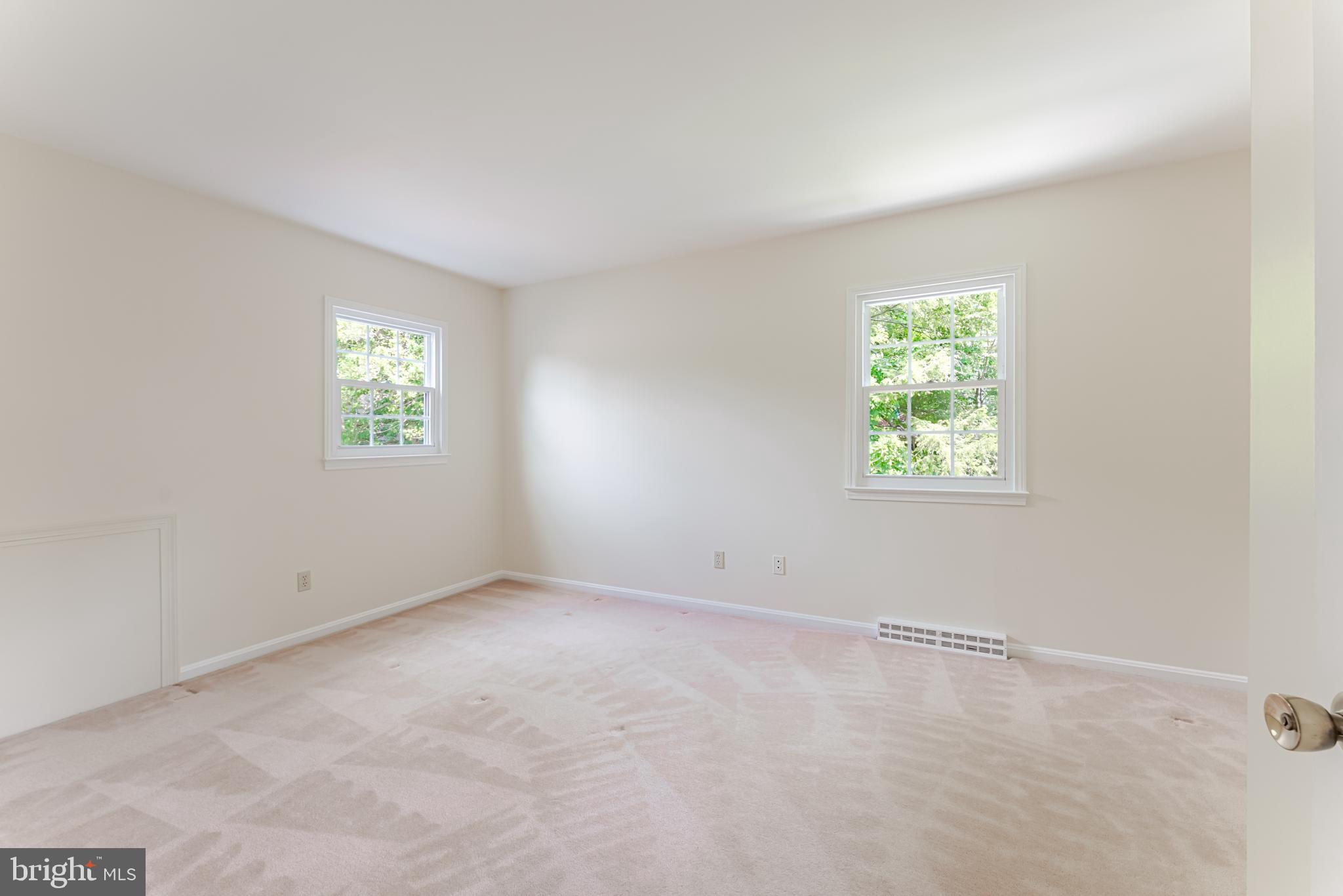8202 EXCALIBUR COURT