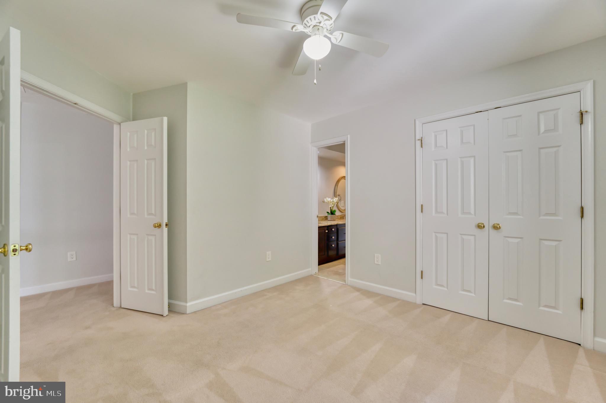 8722 FOXHALL TERRACE