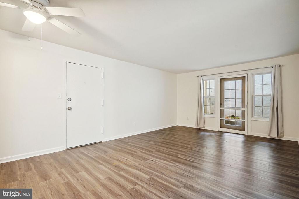 5900 PRINCE GEORGE DRIVE Unit: 337