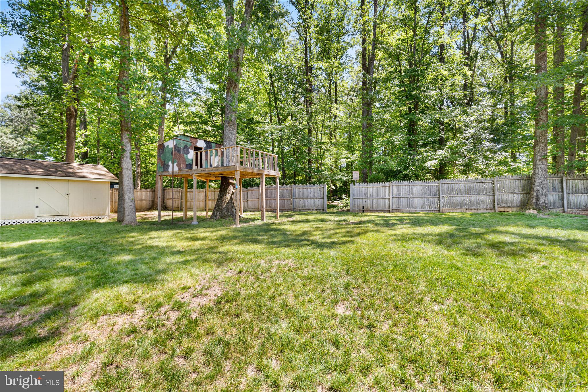 9100 DONNA DEAN DRIVE
