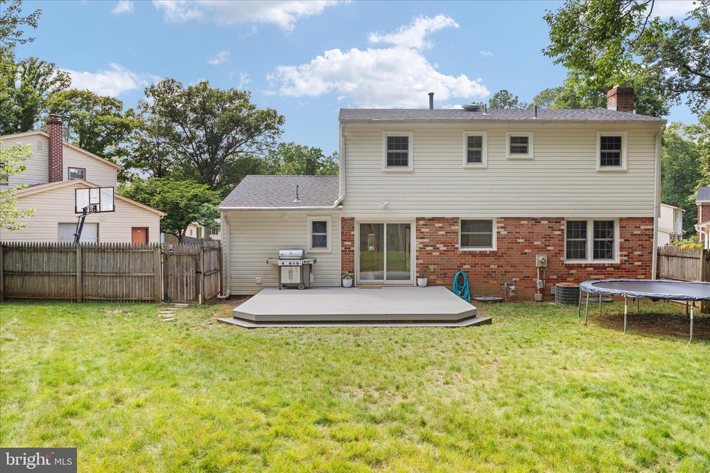 9100 DONNA DEAN DRIVE
