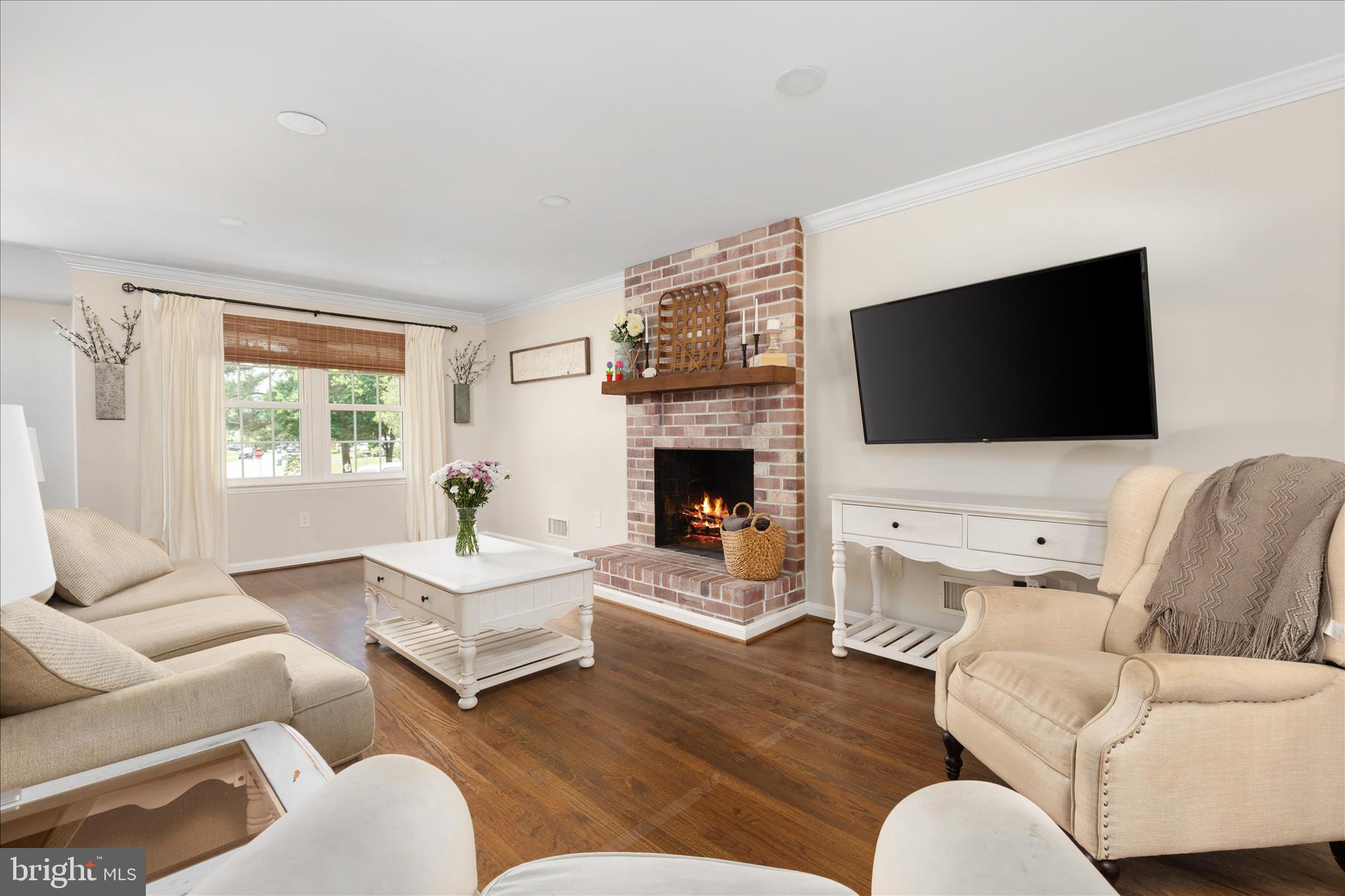 9100 DONNA DEAN DRIVE