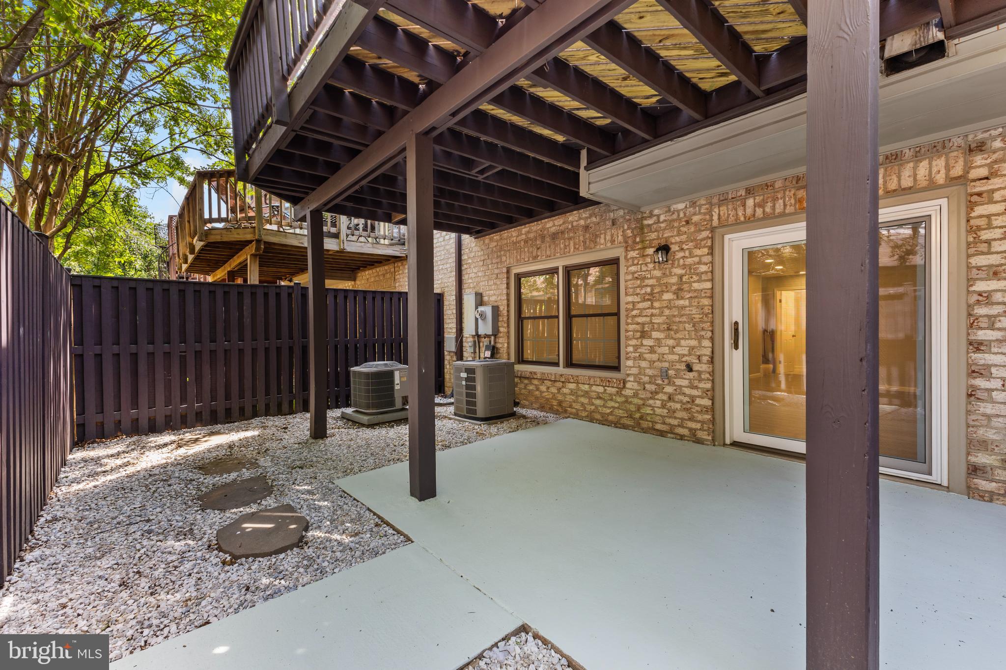 6308 CHAUCER VIEW CIRCLE