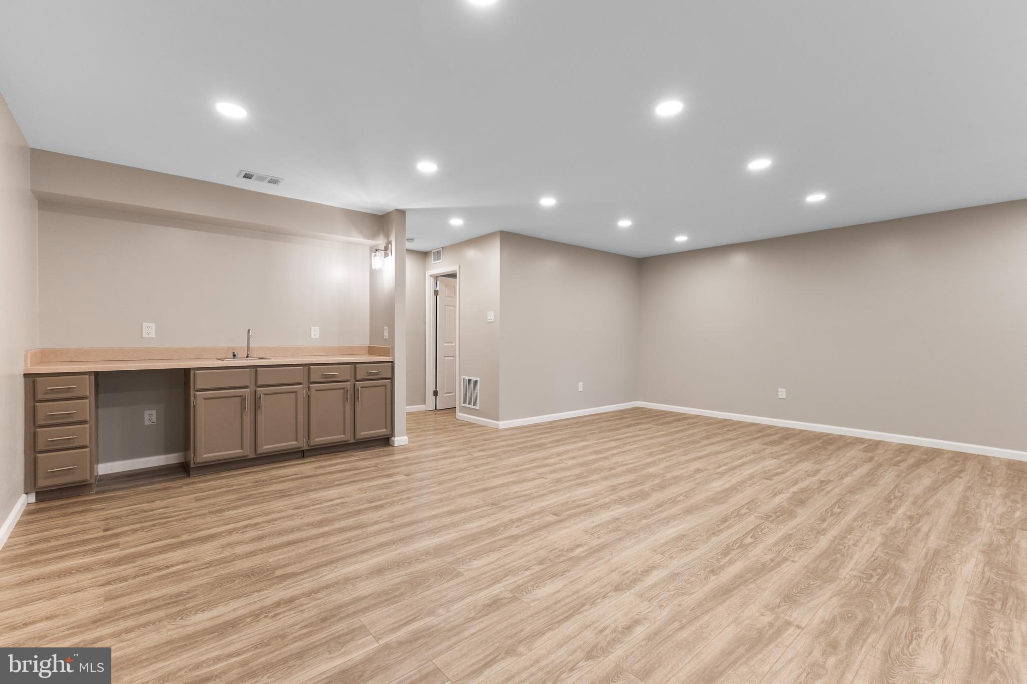 6308 CHAUCER VIEW CIRCLE