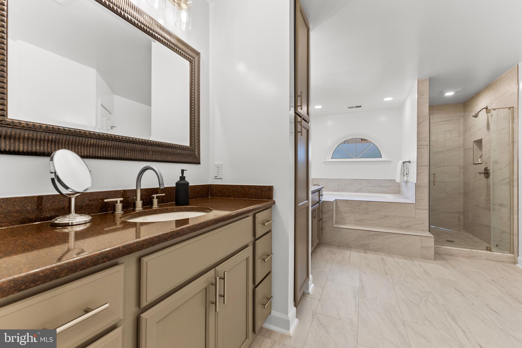 6308 CHAUCER VIEW CIRCLE
