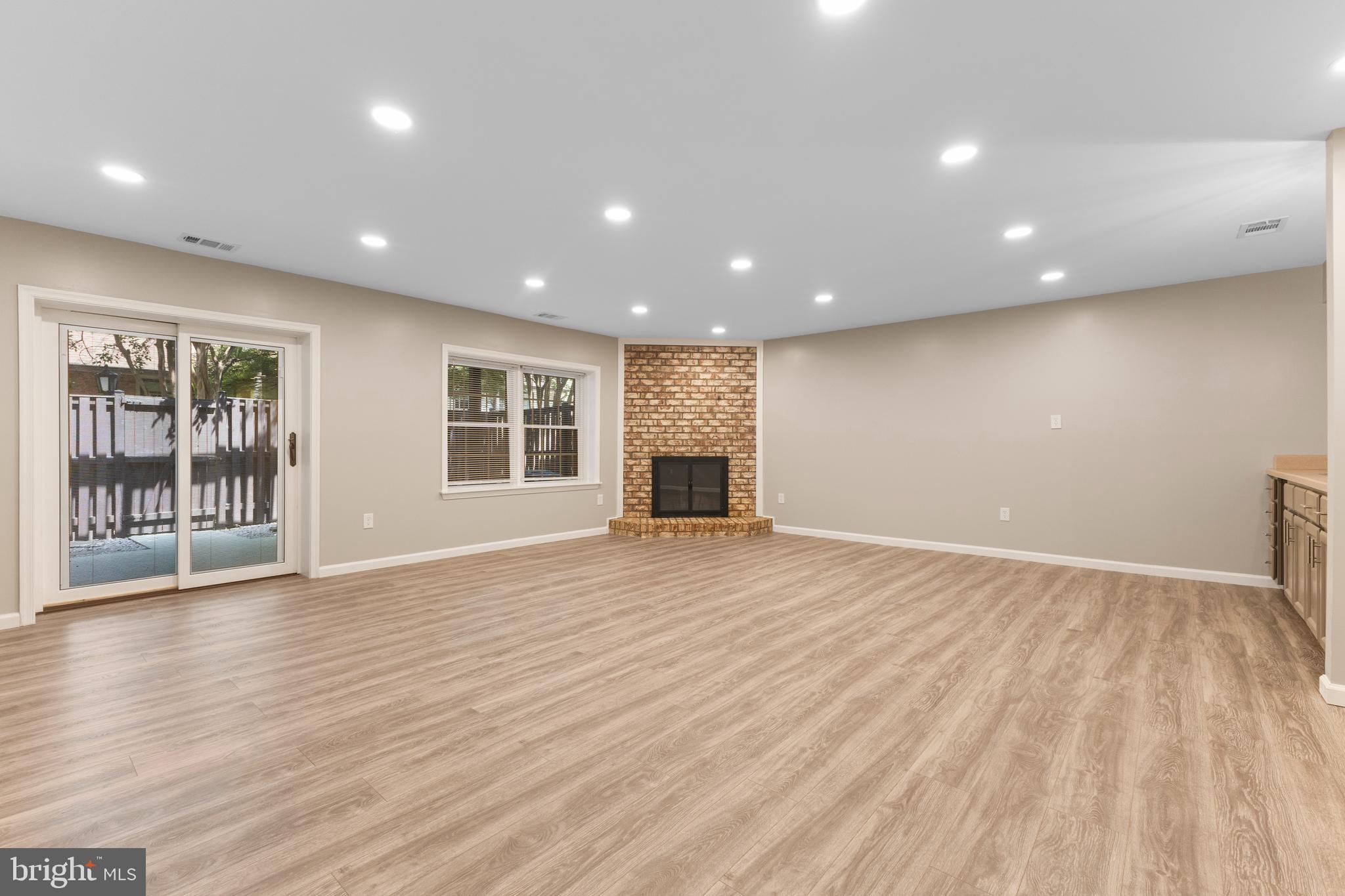 6308 CHAUCER VIEW CIRCLE