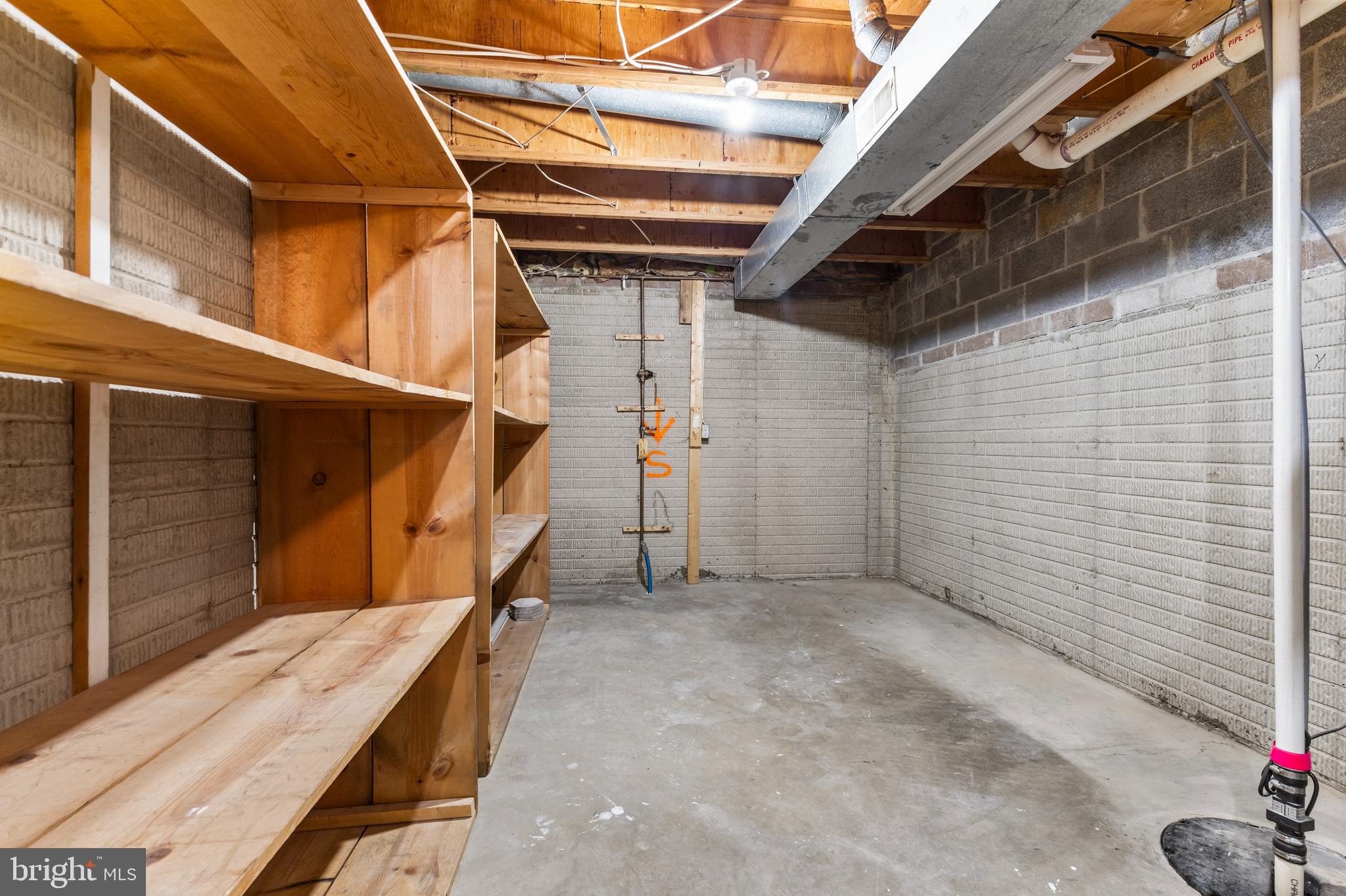 6308 CHAUCER VIEW CIRCLE