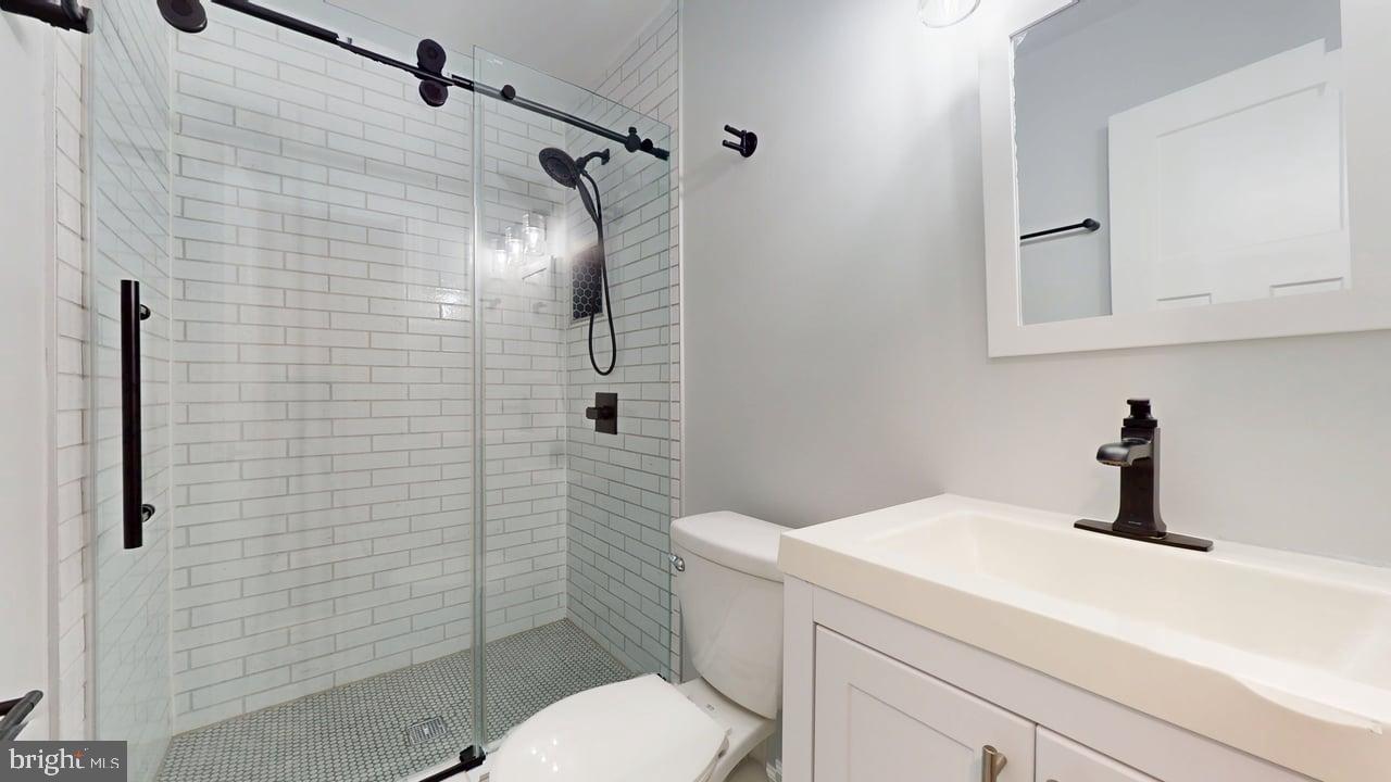 1689 WESTWIND WAY 182