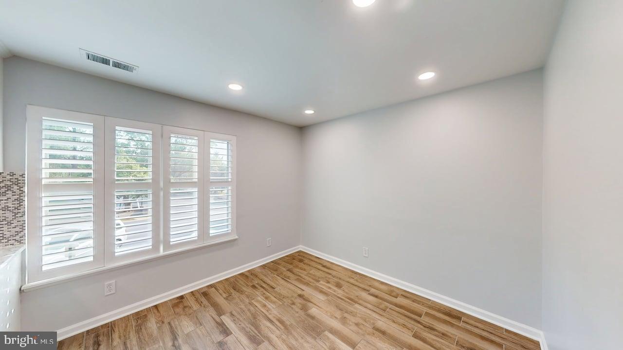 1689 WESTWIND WAY 182