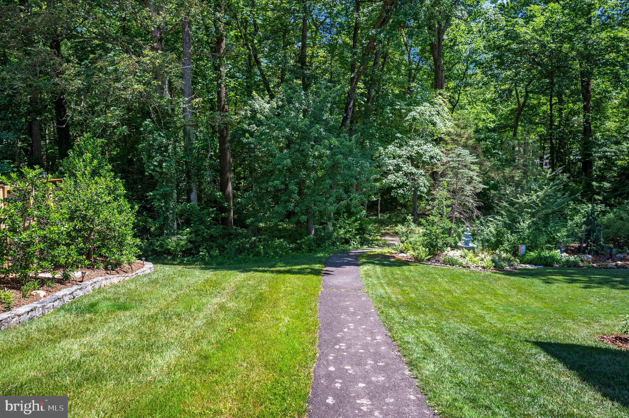 4611 TAPESTRY DRIVE