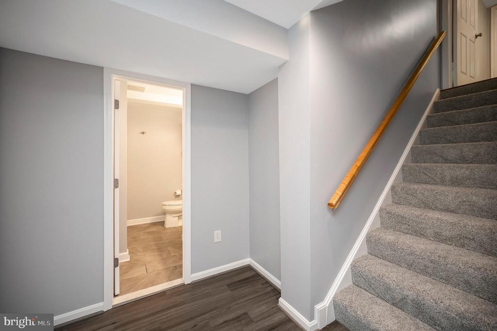 4611 TAPESTRY DRIVE