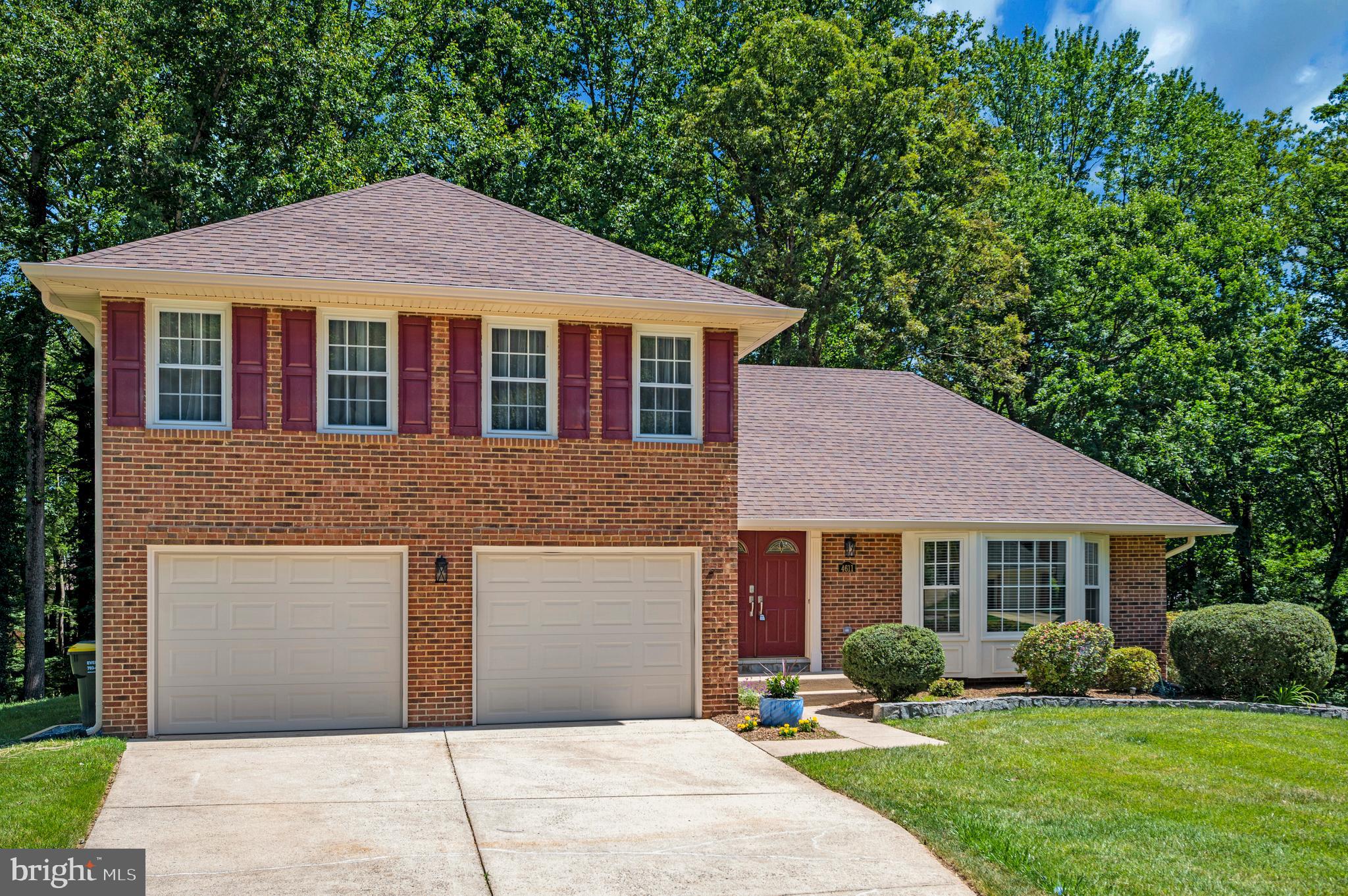 4611 TAPESTRY DRIVE