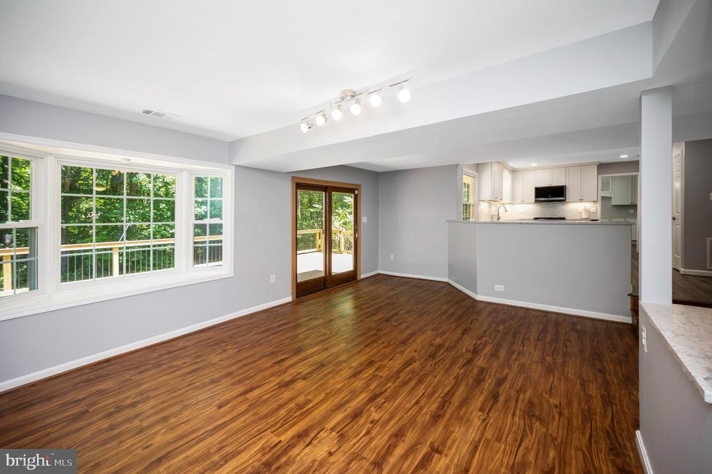 4611 TAPESTRY DRIVE